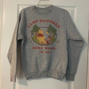 Vintage Winnie the Pooh Crewneck Sweater Shirt | M